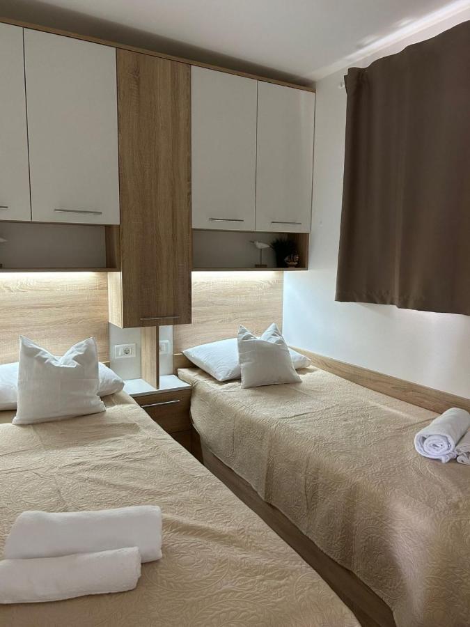 Oremore - Premium Mobile Home - Oaza Mira Camping, Драге Екстериор снимка
